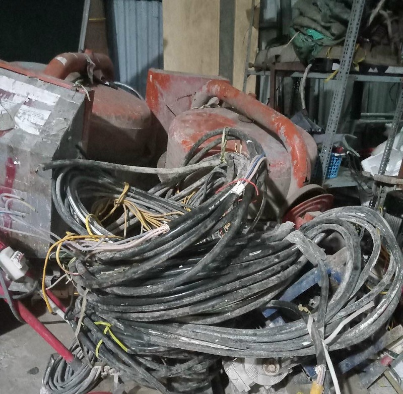 thu-mua-may-xay-dung-cu2