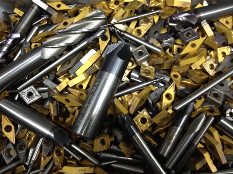 thu-mua-phe-lieu-hop-kim-02