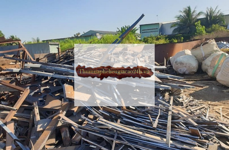 thu-mua-phe-lieu-quan-ha-dong-2