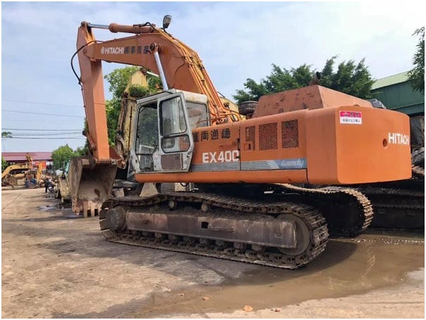 thua-mua-thanh-ly-may-xuc-cu3